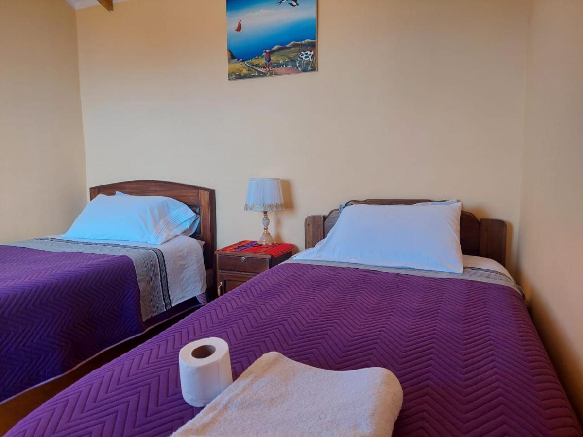 Hostal Tawri Isla del Sol Екстериор снимка