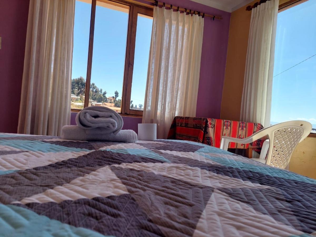 Hostal Tawri Isla del Sol Екстериор снимка