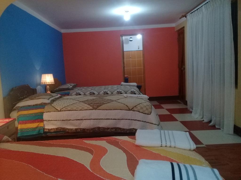 Hostal Tawri Isla del Sol Екстериор снимка
